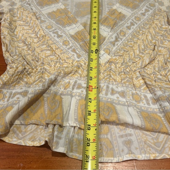 Free People Rosalie Wrap Top. Womens Size S. Bell Sleeves Bohemian Cream/Yellow - Picture 10 of 11